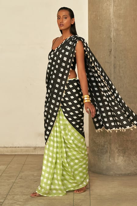 Shop Aapro Black Silk Embroidery Sweetheart Anika Block Print Pre-draped Saree With Blouse at Aza Fashions Shop_Aapro_Black Silk Embroidery Sweetheart Anika Block Print Pre-draped Saree With Blouse _at_Aza_Fashions