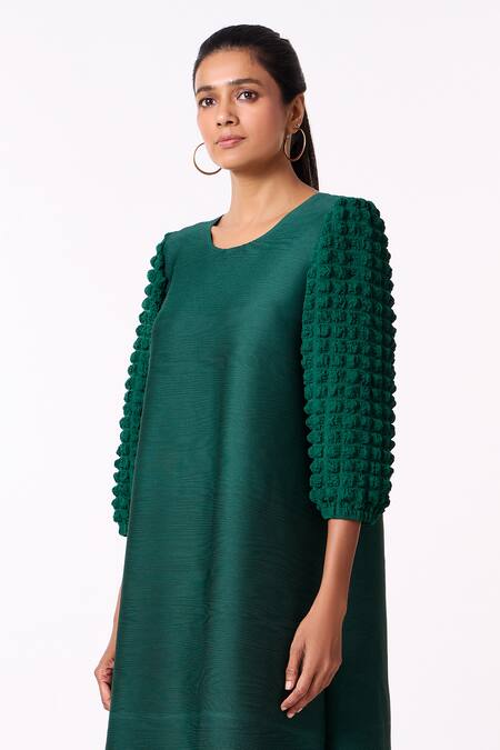 Scarlet Sage_Emerald Green Polyester Round Neck Sophie Solid A-line Dress_Online_at_Aza_Fashions