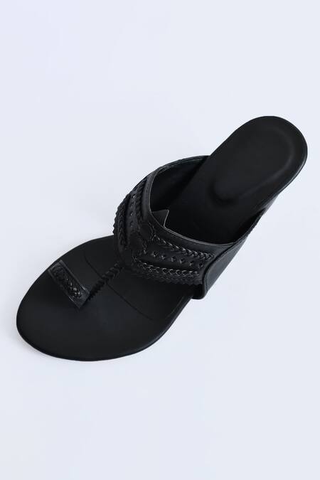 Buy_Irasoles_Black Leather Kolhapuri Block Heels_Online_at_Aza_Fashions