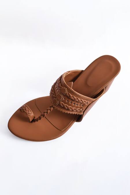 Buy_Irasoles_Brown Handcrafted Kolhapuri Block Heels_Online_at_Aza_Fashions