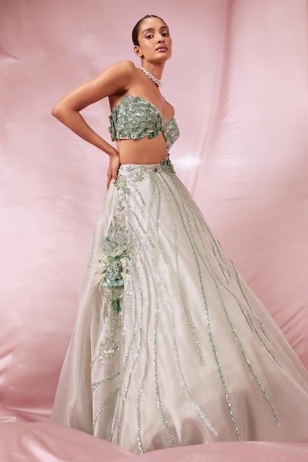 Buy_Roqa_Green Organza Sequins Sweetheart Neck Embroidered Cape Lehenga Set _Online_at_Aza_Fashions