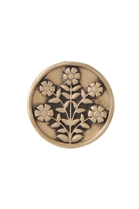 Buy_Cosa Nostraa_Gold Eternal Garden Buttons - Set Of 7 _Online_at_Aza_Fashions