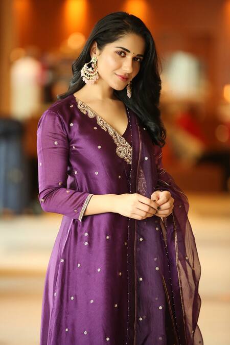 Buy_Deep Thee_Purple Chanderi, Organza Metallic Thread, Varna Hand Crossover Kurta Set _Online_at_Aza_Fashions