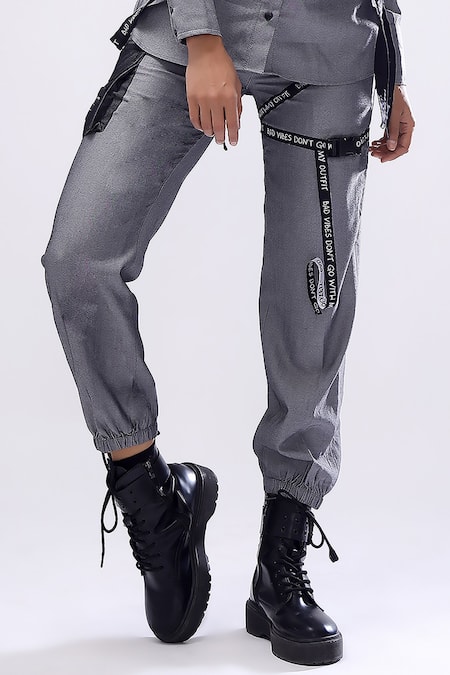 Buy_Scribbology_Black Tencel Embroidery V-neck, Collared Sleeveless Jacket Pant Set _Online_at_Aza_Fashions