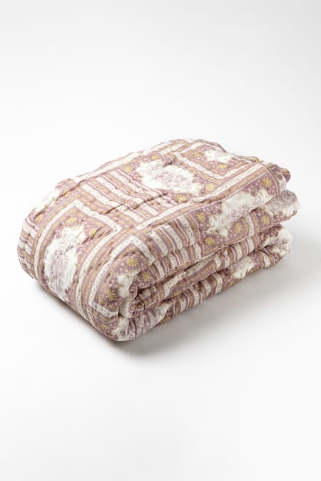 Buy_Vvyom By Shuchita_Pink Shell Top 30% Silk 70% Cottonshell Bottom 100% Floral Jaipur Quilt_Online_at_Aza_Fashions