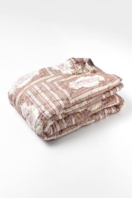 Shop_Vvyom By Shuchita_Pink Shell Top 30% Silk 70% Cottonshell Bottom 100% Floral Jaipur Quilt_Online_at_Aza_Fashions