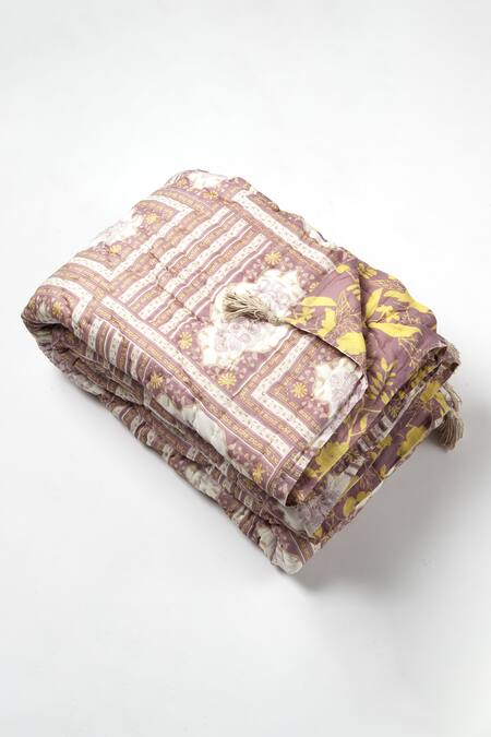 Vvyom By Shuchita_Pink Shell Top 30% Silk 70% Cottonshell Bottom 100% Floral Jaipur Quilt_at_Aza_Fashions