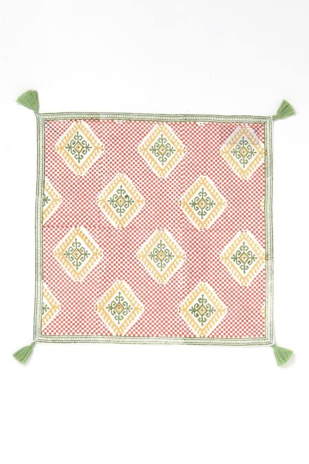 Vvyom By Shuchita Red 30% 70% Hand Shuchi Checkered Napkin 4 Pcs Set