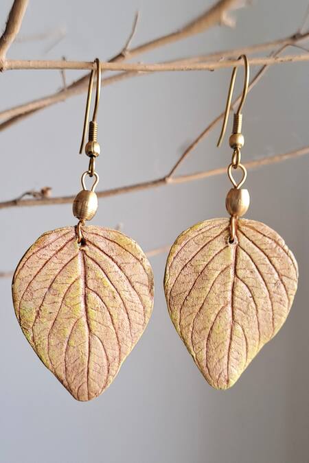 Gold Leaf Earring, Gold Dangle Earring, Dangling Gold Earring, Leaf Earring,  Large Leaf Earring, Gold Earring, Dangling Earring, Modern Stud - Etsy |  Etsy earrings gold, Gold earrings dangle, Leaf earrings