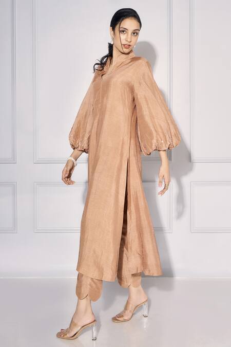 Buy_Kressa_Brown Silk Sequins, Cut Work Embroidered Balloon Sleeve Kurta And Pant Set_Online_at_Aza_Fashions