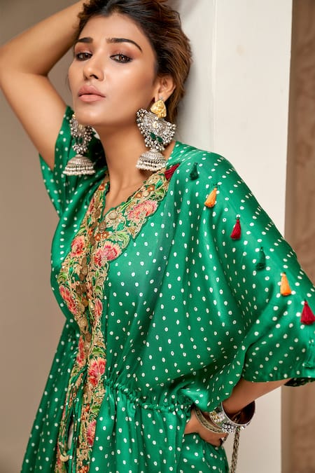 Buy Aditi Somani Green Modal, Satin, Crepe Bandhani Print Cape And Dhoti Pant Set Online at Aza Fashions Buy_Aditi Somani_Green Modal, Satin, Crepe Bandhani Print Cape And Dhoti Pant Set _Online_at_Aza_Fashions