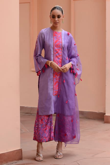 Rishi  Vibhuti  Designer Clothes for Women Online  House of Designers   HOUSE OF DESIGNERS