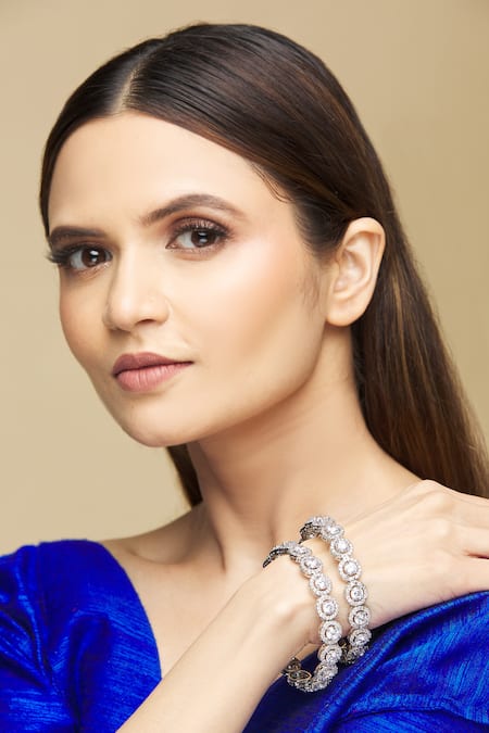 Just Shradha's Round Motif Bangle - Single Pc 