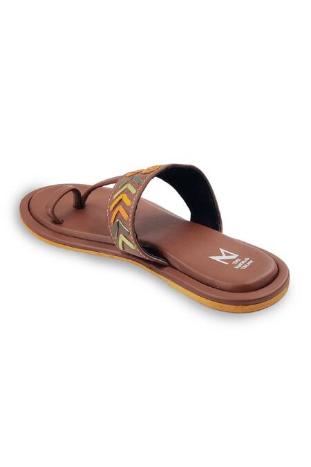 Buy_The Madras Trunk_Brown Leather Kolhapuri Flats 