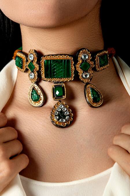 Buy Neeta Boochra Gold Plated Thread, Kundan, Glass, Onyx Embellished Choker at Aza Fashions Buy_Neeta Boochra_Gold Plated Thread, Kundan, Glass, Onyx Embellished Choker_at_Aza_Fashions