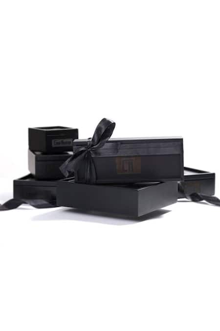 Shop_Cosa Nostraa_Gold Antique Crown Buttons Set Of 5 _Online_at_Aza_Fashions