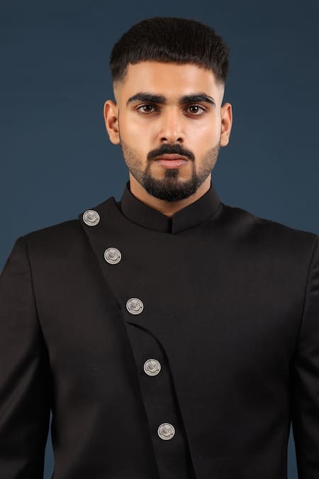 Shop Cosa Nostraa Grey Flying Bird Buttons - Set Of 5 at Aza Fashions Shop_Cosa Nostraa_Grey Flying Bird Buttons - Set Of 5 _at_Aza_Fashions