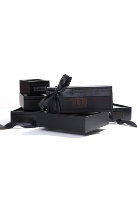 Buy Cosa Nostraa Silver Tree Carved Buttons - Set Of 5 Online at Aza Fashions Buy_Cosa Nostraa_Silver Tree Carved Buttons - Set Of 5 _Online_at_Aza_Fashions