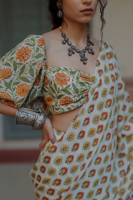 Buy Baaro Masi Yellow Muslin Embroidery Flower Bloom Print Pre-draped Saree With Blouse Online at Aza Fashions Buy_Baaro Masi_Yellow Muslin Embroidery Flower Bloom Print Pre-draped Saree With Blouse _Online_at_Aza_Fashions