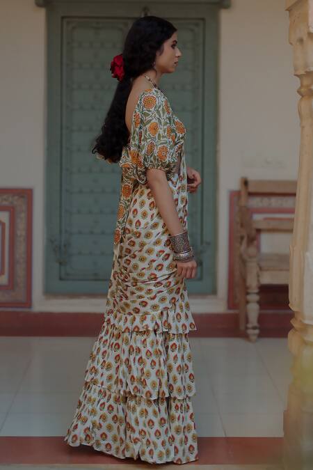 Shop Baaro Masi Yellow Muslin Embroidery Flower Bloom Print Pre-draped Saree With Blouse Online at Aza Fashions Shop_Baaro Masi_Yellow Muslin Embroidery Flower Bloom Print Pre-draped Saree With Blouse _Online_at_Aza_Fashions