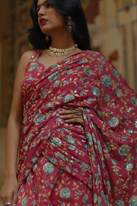 Shop Baaro Masi Pink Cotton, Chiffon Embroidery Bloom Print Pre-draped Saree With Blouse Online at Aza Fashions Shop_Baaro Masi_Pink Cotton, Chiffon Embroidery Bloom Print Pre-draped Saree With Blouse _Online_at_Aza_Fashions