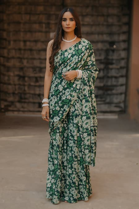 BAARO MASI Green Modal Cotton Printed Botanical Sweetheart Pre-draped Saree With Blouse 