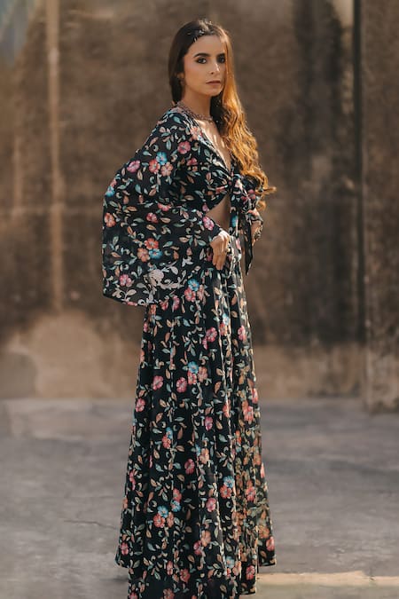 Shop Baaro Masi Black Velvet, Cotton, Organza Fringe Plunge Neck Bouquet Print Lehenga Set Online at Aza Fashions Shop_Baaro Masi_Black Velvet, Cotton, Organza Fringe Plunge Neck Bouquet Print Lehenga Set _Online_at_Aza_Fashions