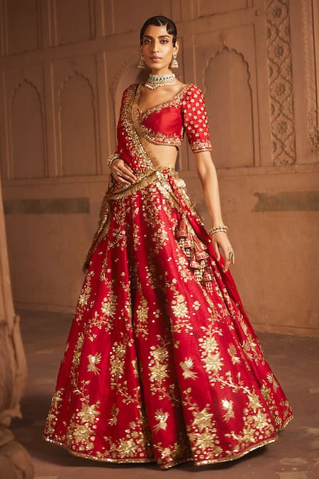 Buy Gold Lehenga And Blouse Raw Silk Dahlia Petunia Garden Bridal Set For  Women by Roqa Online at Aza Fashions.
