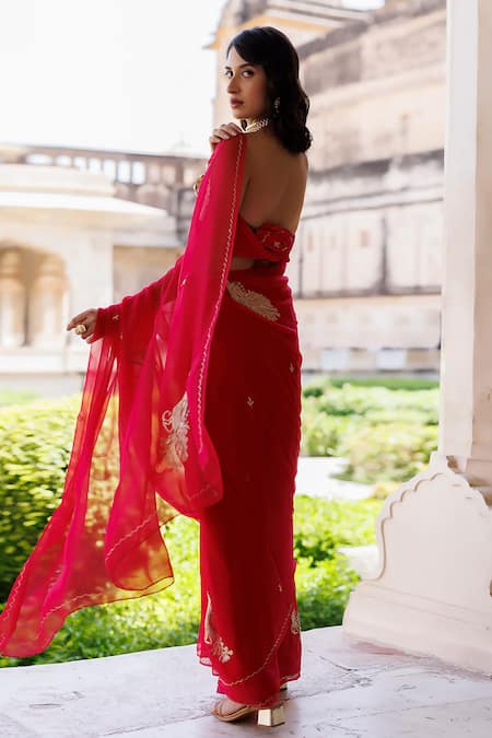 Geroo Jaipur Peacock Embroidered Saree With Unstitched Blouse Piece 