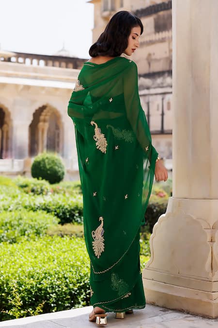 Geroo Jaipur Green Chiffon Embroidery Peacock Motif Saree With Unstitched Blouse Piece Online at Aza Fashions Geroo Jaipur_Green Chiffon Embroidery Peacock Motif Saree With Unstitched Blouse Piece _Online_at_Aza_Fashions