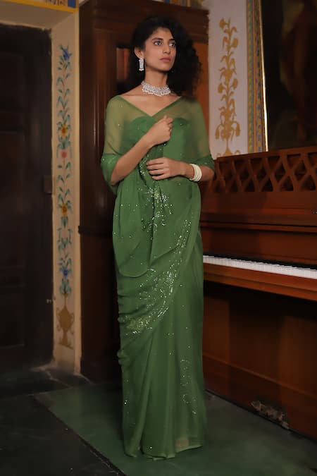 Buy_Geroo Jaipur_Green Chiffon Mirrors Mukaish Work Saree With Unstitched Blouse Piece _Online_at_Aza_Fashions