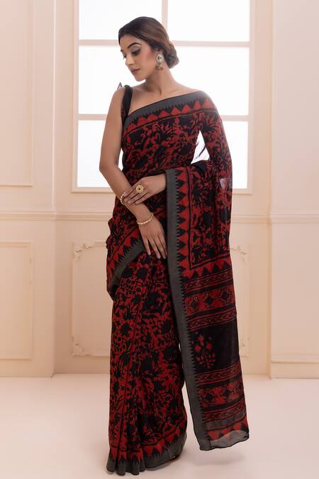Geroo Jaipur_Red Chanderi Embroidery Floral Print Saree With Unstitched Blouse Piece_Online_at_Aza_Fashions