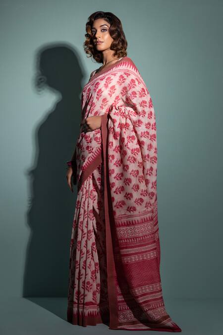 Geroo Jaipur Pink Chanderi Embroidery Flower Print Saree With Unstitched Blouse Piece Online at Aza Fashions Geroo Jaipur_Pink Chanderi Embroidery Flower Print Saree With Unstitched Blouse Piece _Online_at_Aza_Fashions