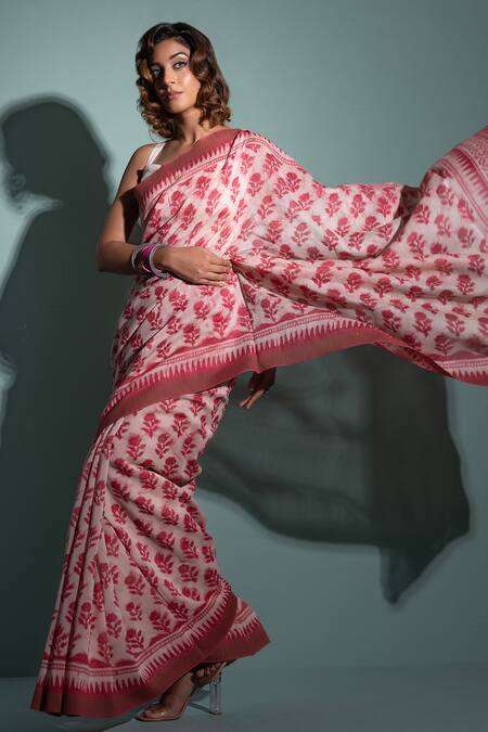 Buy Geroo Jaipur Pink Chanderi Embroidery Flower Print Saree With Unstitched Blouse Piece Online at Aza Fashions Buy_Geroo Jaipur_Pink Chanderi Embroidery Flower Print Saree With Unstitched Blouse Piece _Online_at_Aza_Fashions