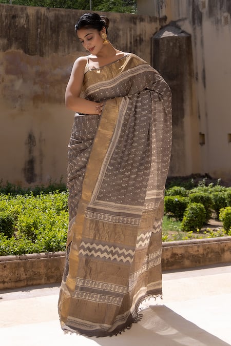 Buy Geroo Jaipur Grey Tussar Garden Hand Block Print Saree With Unstitched Blouse Piece Online at Aza Fashions Buy_Geroo Jaipur_Grey Tussar Garden Hand Block Print Saree With Unstitched Blouse Piece _Online_at_Aza_Fashions