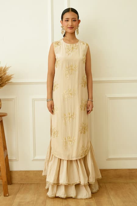 Nikasha Off White Viscose, Kota Doria, Handloom Cotton Blossom Print Kurta Sharara Set Online at Aza Fashions Nikasha_Off White Viscose, Kota Doria, Handloom Cotton Blossom Print Kurta Sharara Set _Online_at_Aza_Fashions