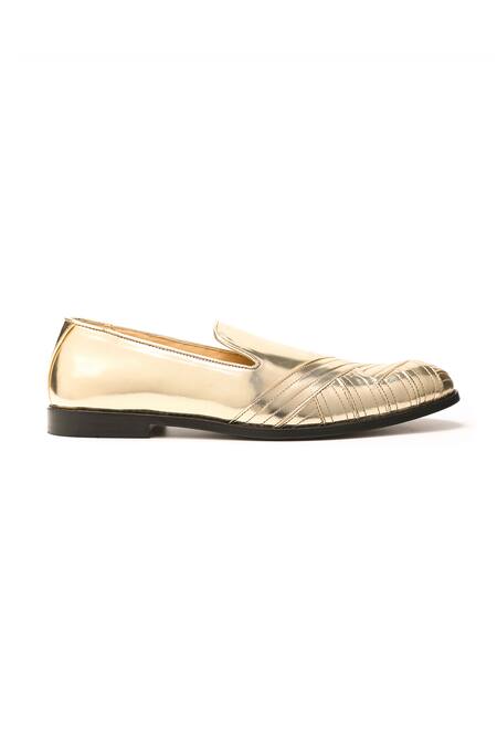 Nidhi Bhandari_Gold Textured Mocassins _Online_at_Aza_Fashions