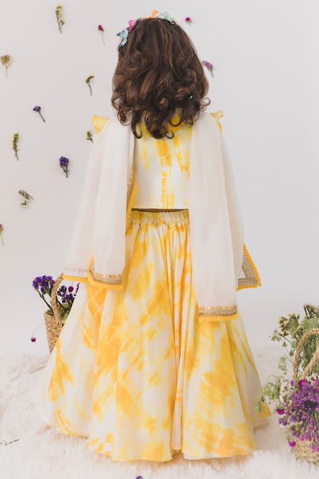 Shop Chotibuti Yellow Silk, Cotton Mirrors, Embroidery Tie Dye Blouse Lehenga Set at Aza Fashions Shop_Chotibuti_Yellow Silk, Cotton Mirrors, Embroidery Tie Dye Blouse Lehenga Set _at_Aza_Fashions