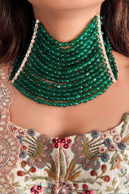 PRERTO Green Majesty Bead Embellished Choker