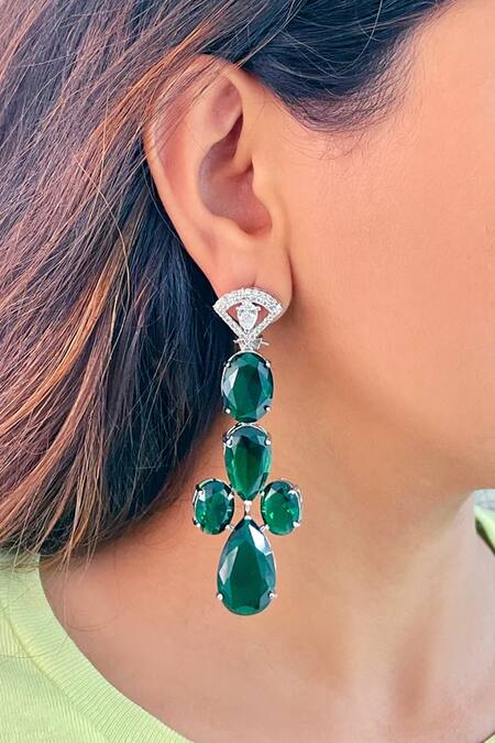 Shop PRERTO Green Stones, Diamonds Infinity Embellished Choker Set at Aza Fashions Shop_PRERTO_Green Stones, Diamonds Infinity Embellished Choker Set_at_Aza_Fashions