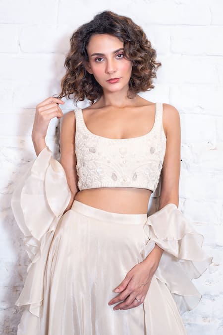 Shop Vasavi Shah Ivory Tissue, , Organza Embroidery, Sequins Round Floral Lehenga Set Online at Aza Fashions Shop_Vasavi Shah_Ivory Tissue, , Organza Embroidery, Sequins Round Floral Lehenga Set _Online_at_Aza_Fashions