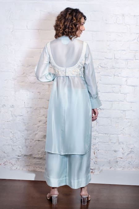 Vasavi Shah Embroidered Crop Top Shirt Kurta Set 