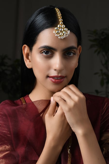 Paisley Pop Gold Plated Floral Kundan Maangtikka 