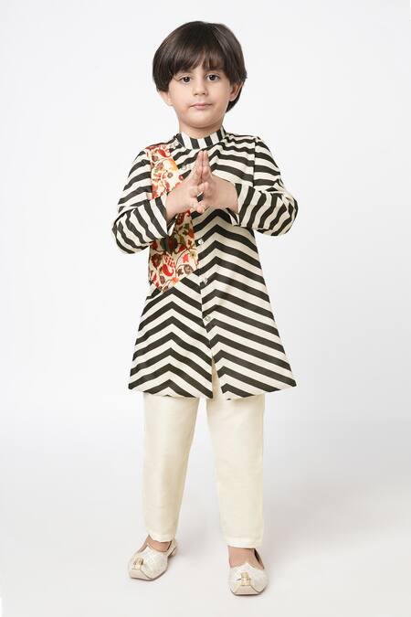 Lil Drama Black Polyester, Muslin Embroidery Chevron Print Kurta With Pant Online at Aza Fashions Lil Drama_Black Polyester, Muslin Embroidery Chevron Print Kurta With Pant _Online_at_Aza_Fashions