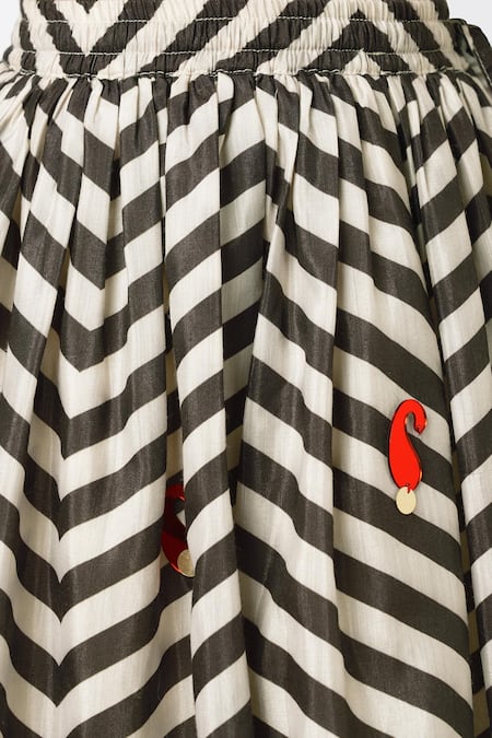 Lil Drama Multi Color Polyester, Muslin Embroidery Chevron Print Lehenga With Ruffle Top at Aza Fashions Lil Drama_Multi Color Polyester, Muslin Embroidery Chevron Print Lehenga With Ruffle Top _at_Aza_Fashions