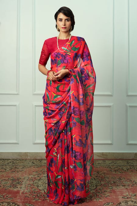 Atelier Shikaarbagh Radhika Floral Print Saree With Unstitched Blouse Piece 