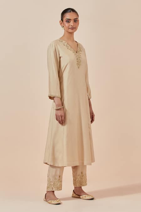 Shop_Ikshita Choudhary_Beige Chanderi Silk, Tissue Embroidery V-neck A-line Kurta Pant Set_Online_at_Aza_Fashions