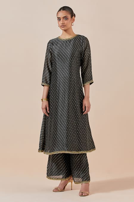 Ikshita Choudhary Black Chanderi Silk, Tissue Embroidery Round Bandhani Print Kurta Palazzo Set at Aza Fashions Ikshita Choudhary_Black Chanderi Silk, Tissue Embroidery Round Bandhani Print Kurta Palazzo Set _at_Aza_Fashions