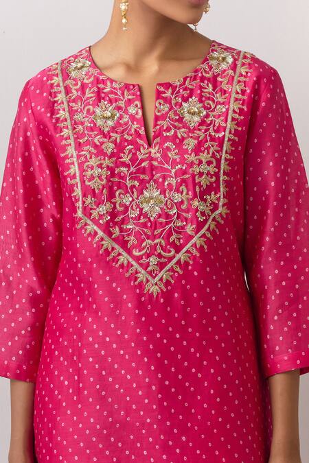 Shop_Ikshita Choudhary_Pink Chanderi Silk Embroidery Split V-neck Bandhani Printed Kurta And Pant Set_Online_at_Aza_Fashions