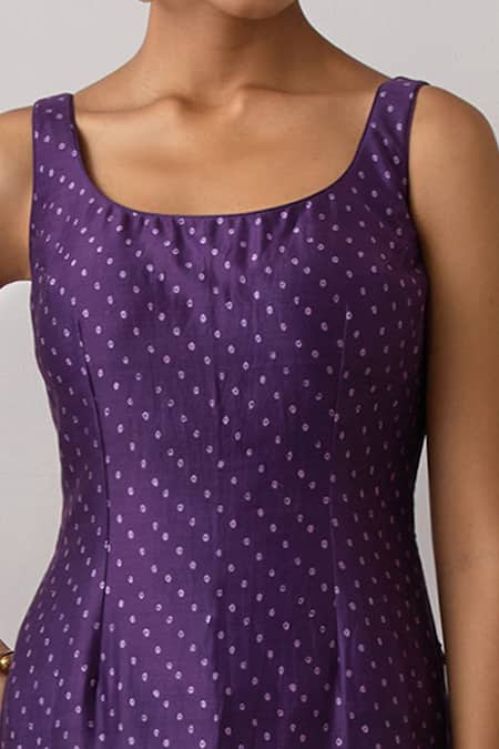 Ikshita Choudhary_Purple Chanderi Silk Embroidery Round Neck Bandhani Print Kurta And Churidar Set _at_Aza_Fashions